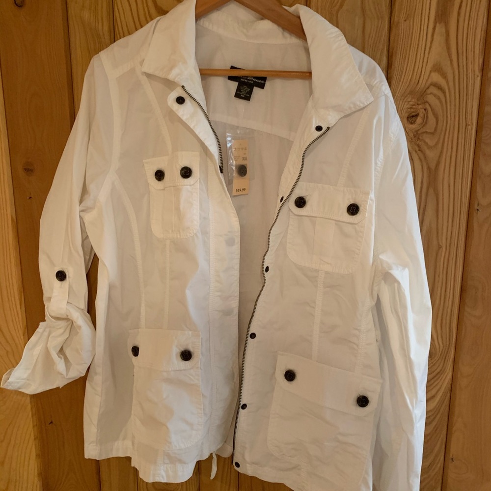 Eddie Bauer light weight jacket